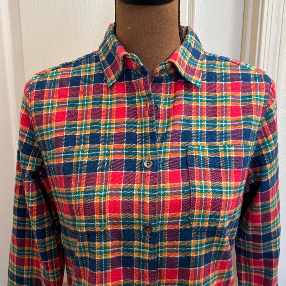 Woolrich Flannel Plaid Blue Red Long Sleeve‎ Button Down Cotton Shirt Size Small - Picture 2 of 8